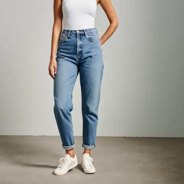 Womens_Mom_Fit-Jeans